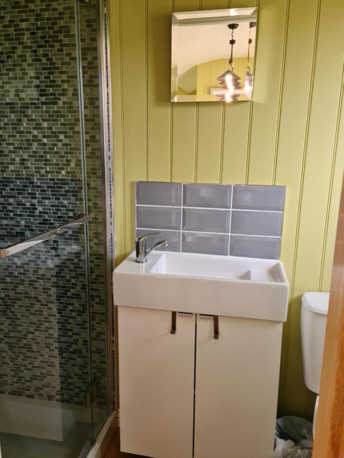 Dundonnell The Bay ,Luxury Shepherds Hut, מראה חיצוני תמונה