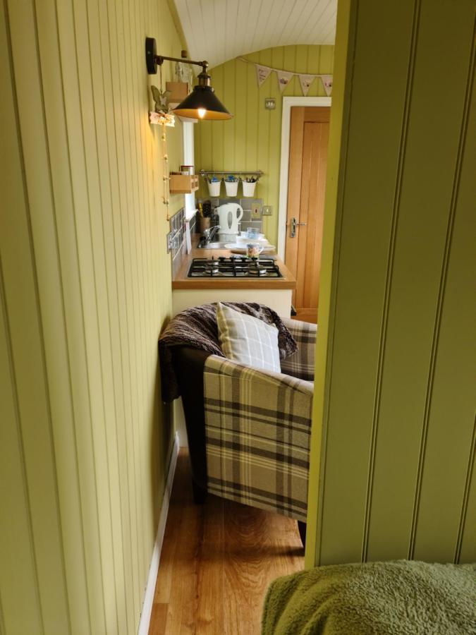 Dundonnell The Bay ,Luxury Shepherds Hut, מראה חיצוני תמונה