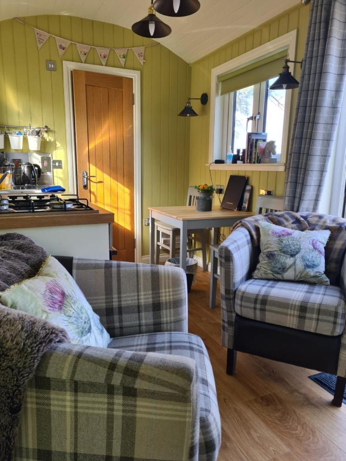 Dundonnell The Bay ,Luxury Shepherds Hut, מראה חיצוני תמונה